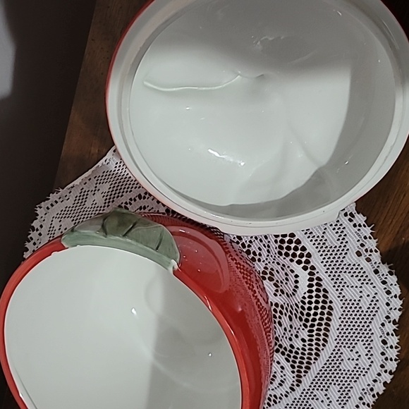 HOME Vintage Red Apple Ceramic Cookie Jar - Picture 6 of 10